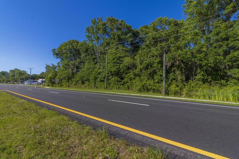  Commercial & Industrial Land Images 