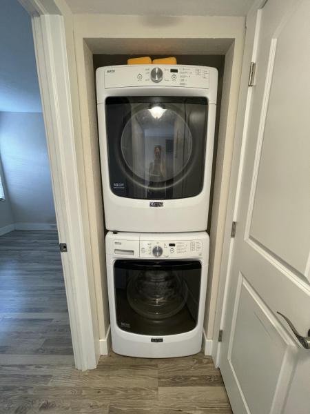  Condo & Townhome Photos