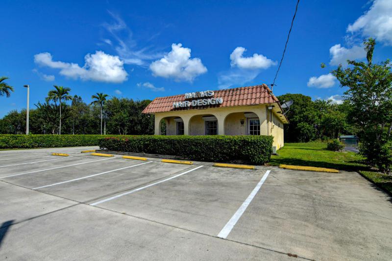  Commercial & Industrial Land Images 