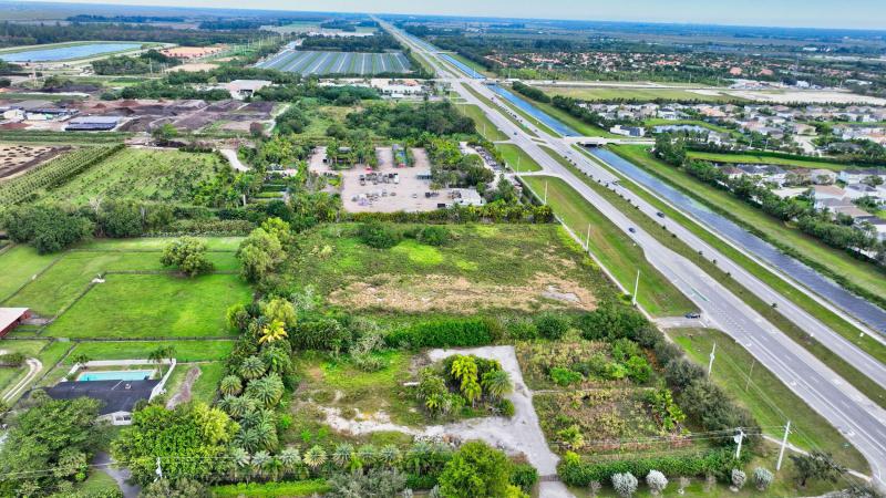  Commercial & Industrial Land Images 