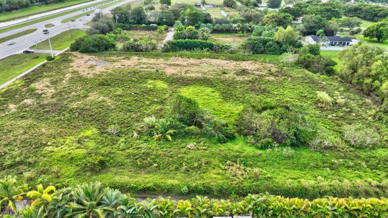  Commercial & Industrial Land Images 