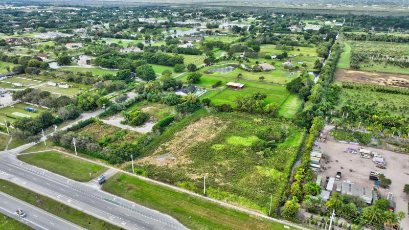  Commercial & Industrial Land Images 