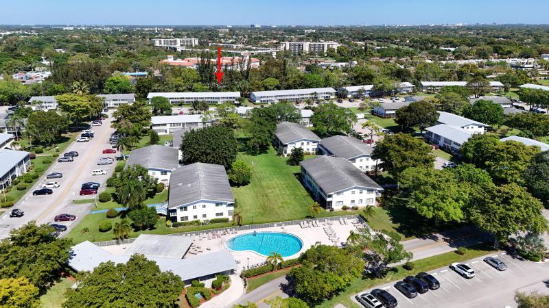  Condo & Townhome Photos