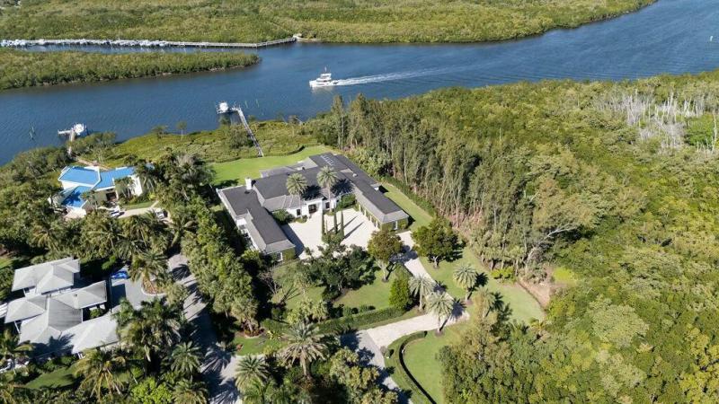  Single Family Homes Photo 10:  Jupiter Island,  FL 33455