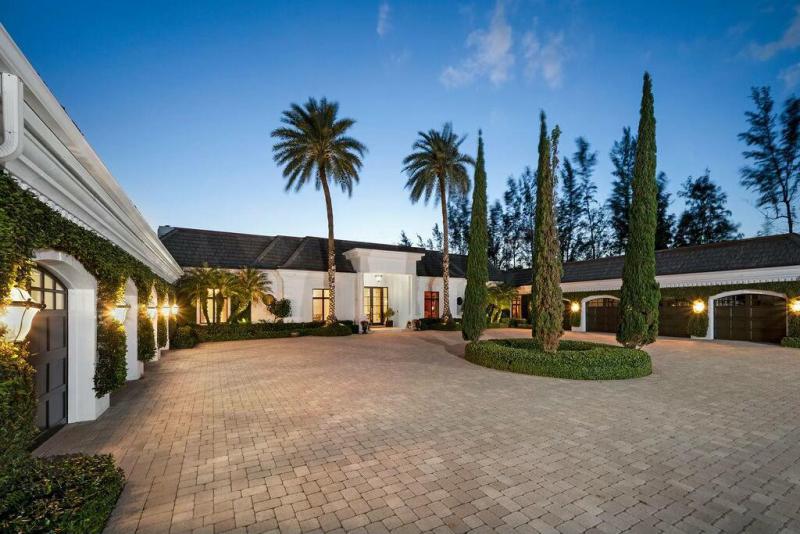  Single Family Homes Photo 2:  Jupiter Island,  FL 33455