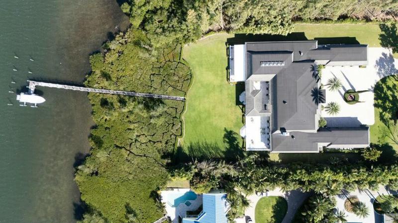  Single Family Homes Photo 9:  Jupiter Island,  FL 33455