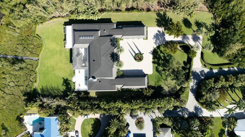  Single Family Homes Photo 90:  Jupiter Island,  FL 33455