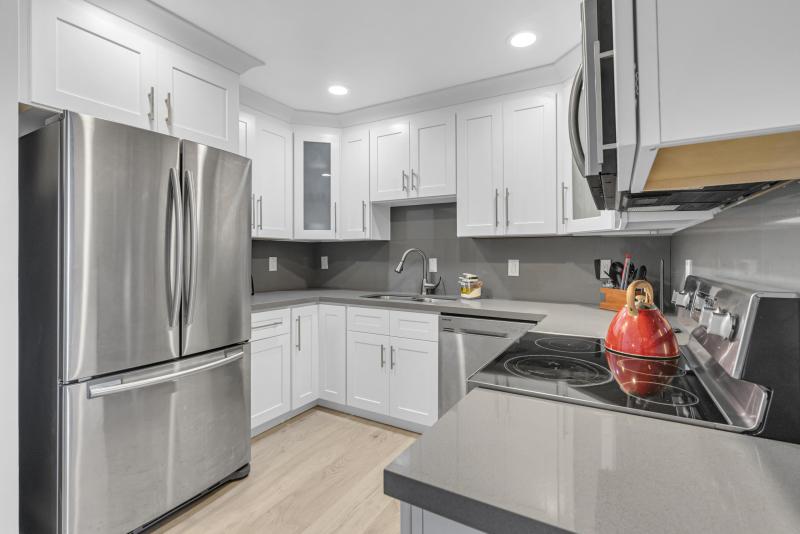  Condo & Townhome Photos