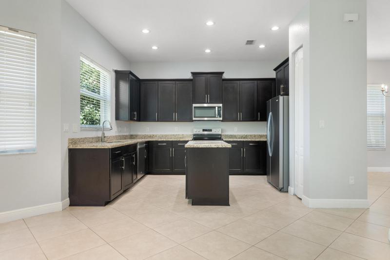  Single Family Homes Photo 2:  Coconut Creek,  FL 33073