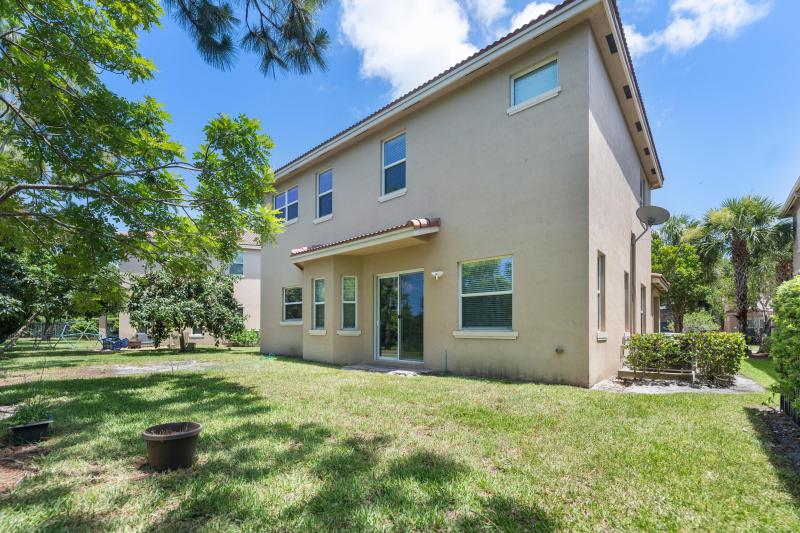 Single Family Homes Photo 37:  Coconut Creek,  FL 33073