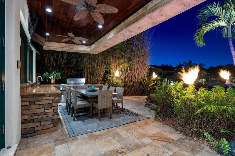  Single Family Homes Photo 15:  Lighthouse Point,  FL 33064