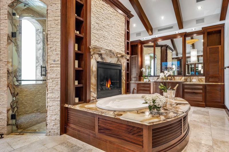  Single Family Homes Photo 30:  Lighthouse Point,  FL 33064