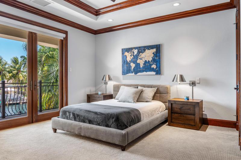  Single Family Homes Photo 32:  Lighthouse Point,  FL 33064