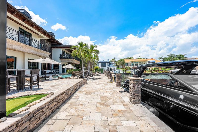  Single Family Homes Photo 42:  Lighthouse Point,  FL 33064