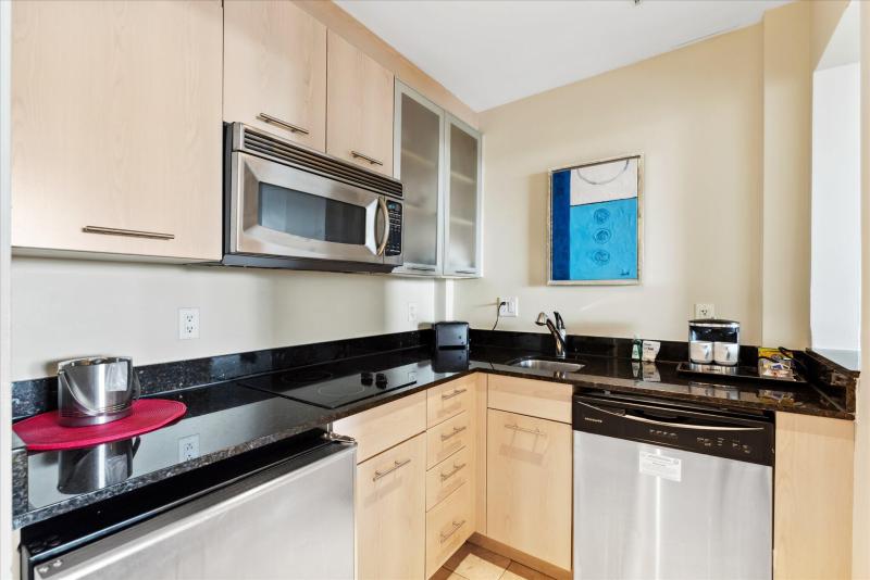  Condo & Townhome Photos