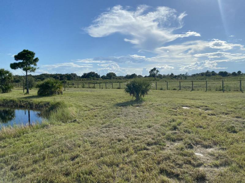  Commercial & Industrial Land Images 