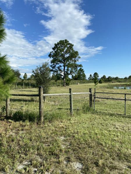  Commercial & Industrial Land Images 