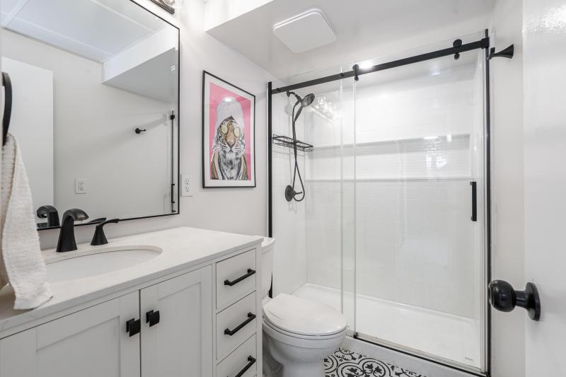  Condo & Townhome Photos