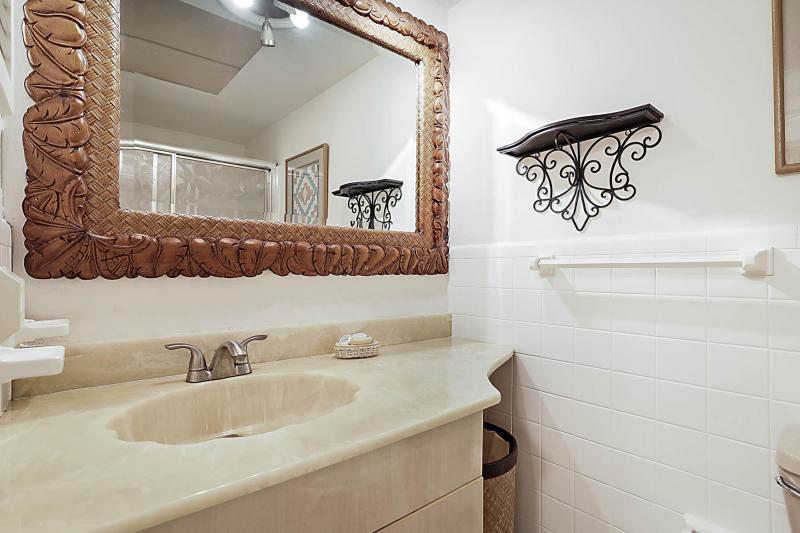  Condo & Townhome Photos