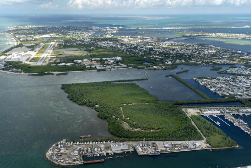  Commercial & Industrial Land Images 