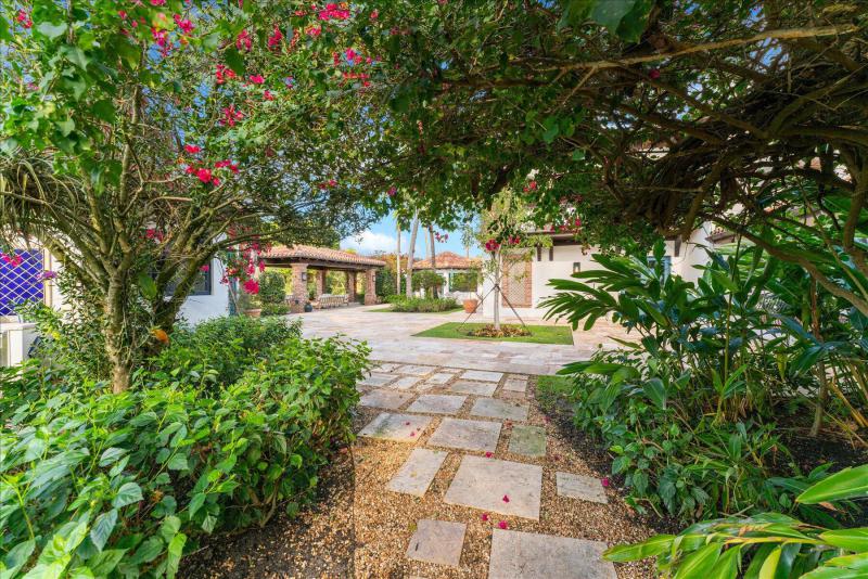  Single Family Homes Photo 60:  Wellington,  FL 33449