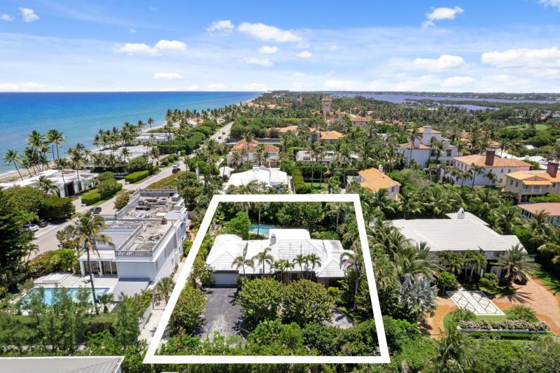  Single Family Homes Photo 5:  Palm Beach,  FL 33480