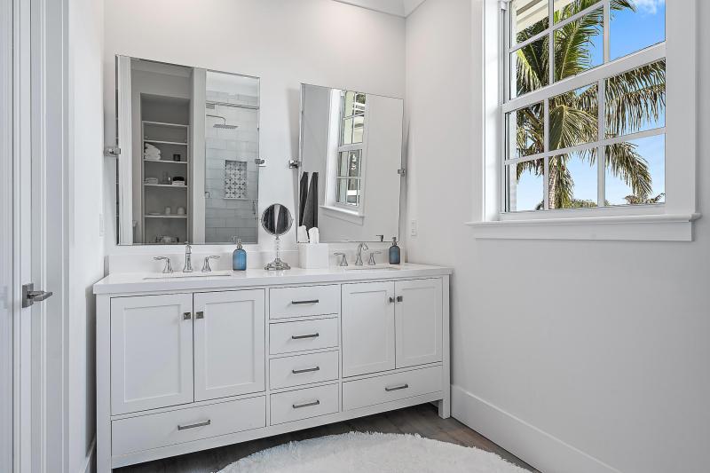  Single Family Homes Photo 21:  North Palm Beach,  FL 33408