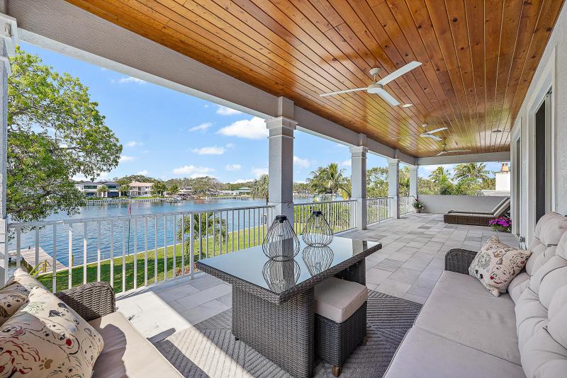  Single Family Homes Photo 22:  North Palm Beach,  FL 33408