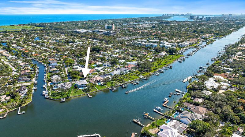  Single Family Homes Photo 3:  North Palm Beach,  FL 33408