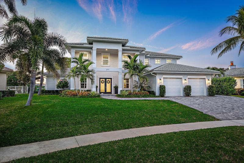  Single Family Homes Photo 4:  North Palm Beach,  FL 33408