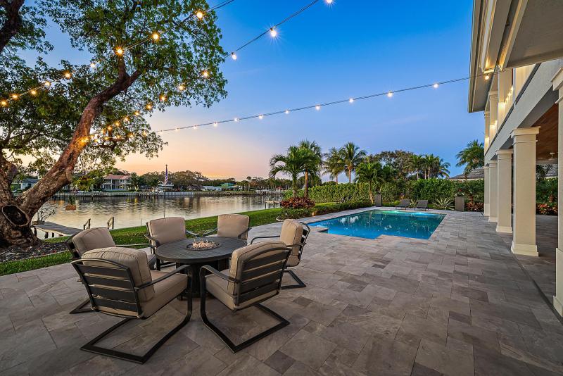  Single Family Homes Photo 6:  North Palm Beach,  FL 33408