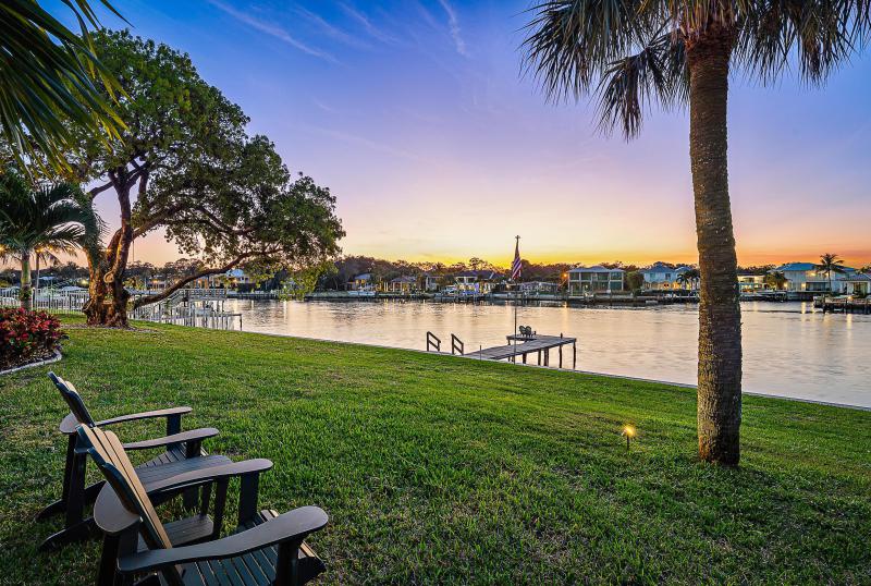  Single Family Homes Photo 8:  North Palm Beach,  FL 33408