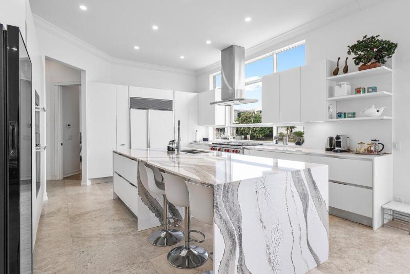  Single Family Homes Photo 13:  Delray Beach,  FL 33483