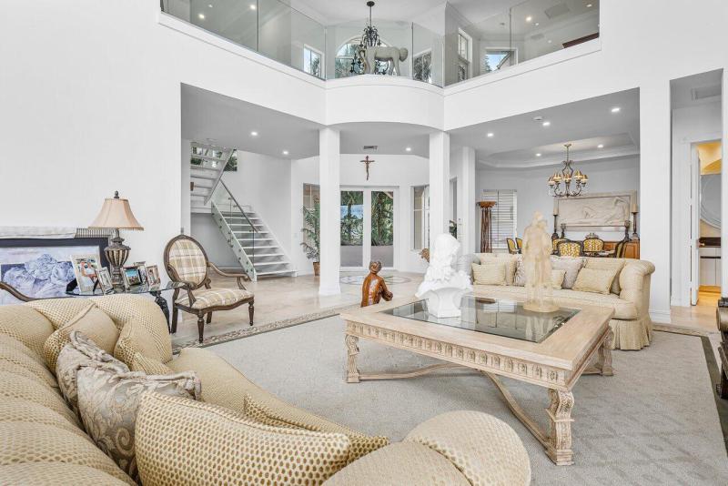  Single Family Homes Photo 9:  Delray Beach,  FL 33483