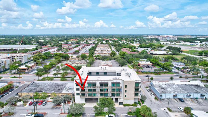  Condo & Townhome Photos