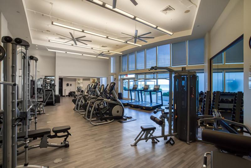  Condo & Townhome Photos