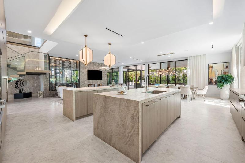  Single Family Homes Photo 18:  Boca Raton,  FL 33432