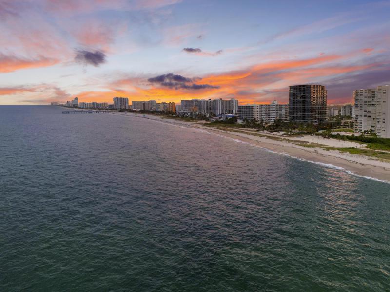 Condo & Townhome Photos