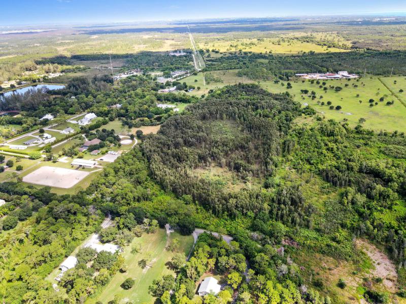  Commercial & Industrial Land Images 