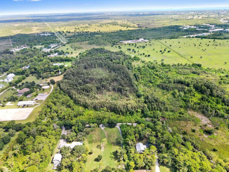  Commercial & Industrial Land Images 