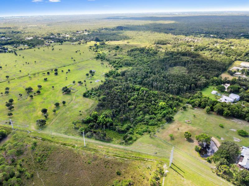  Commercial & Industrial Land Images 