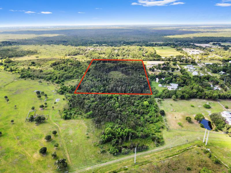  Commercial & Industrial Land Images 