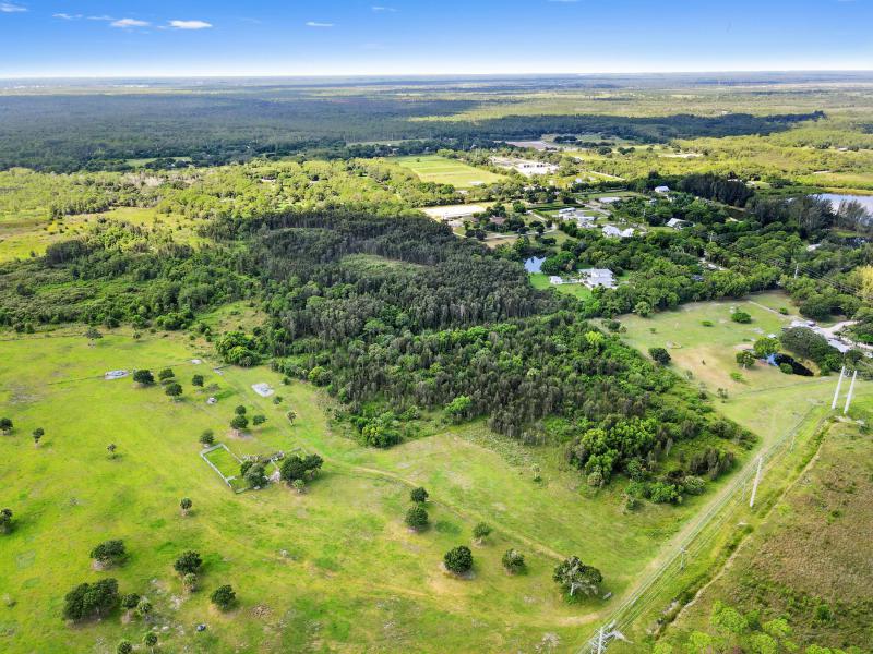  Commercial & Industrial Land Images 