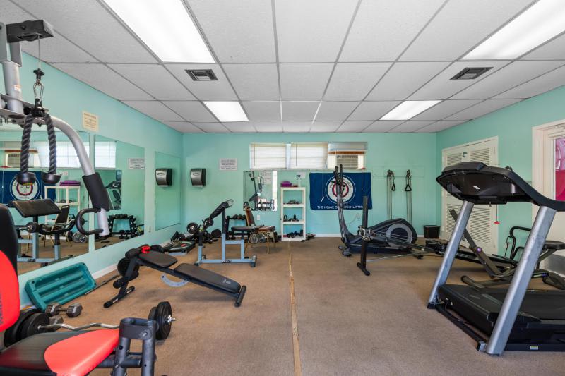  Condo & Townhome Photos