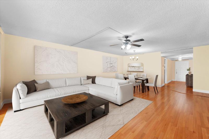  Condo & Townhome Photos