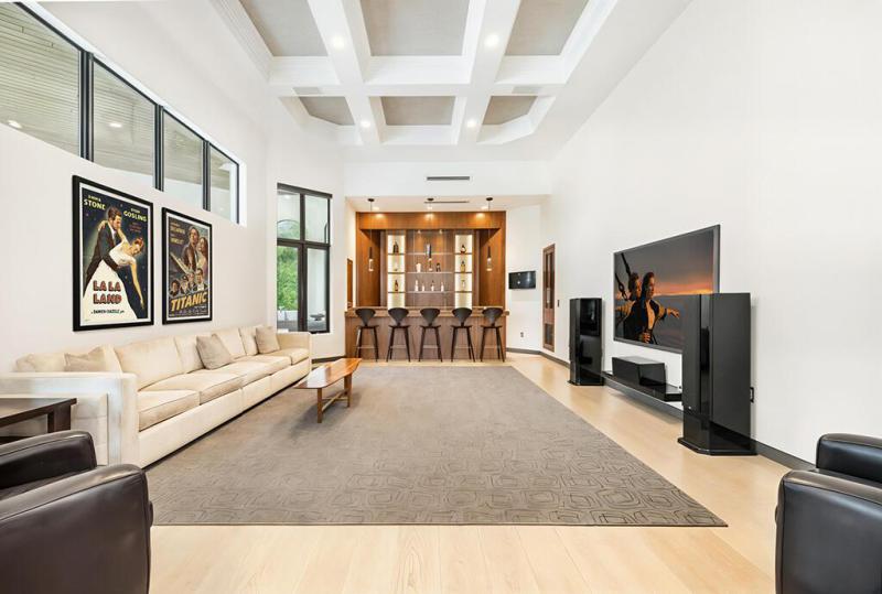  Single Family Homes Photo 15:  Palm Beach Gardens,  FL 33418