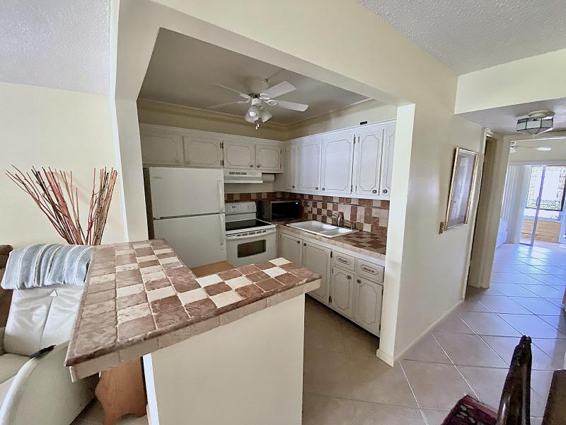  Condo & Townhome Photos