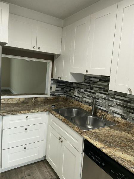  Condo & Townhome Photos