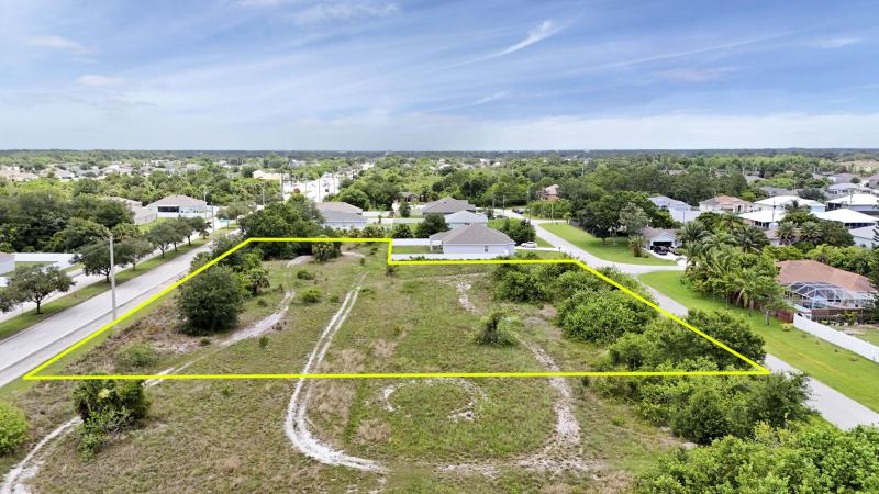  Commercial & Industrial Land Images 