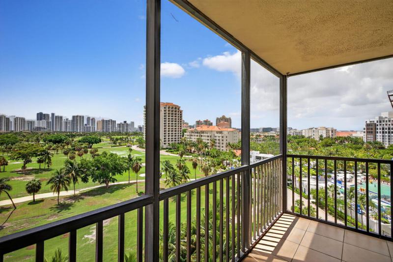  Condo & Townhome Photos
